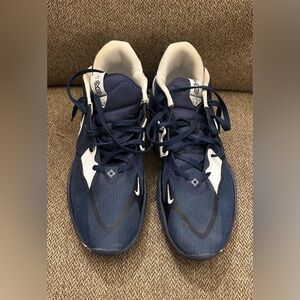 Men’s Nike Kyrie 5 Low Team Issued Navy Blue Size 14